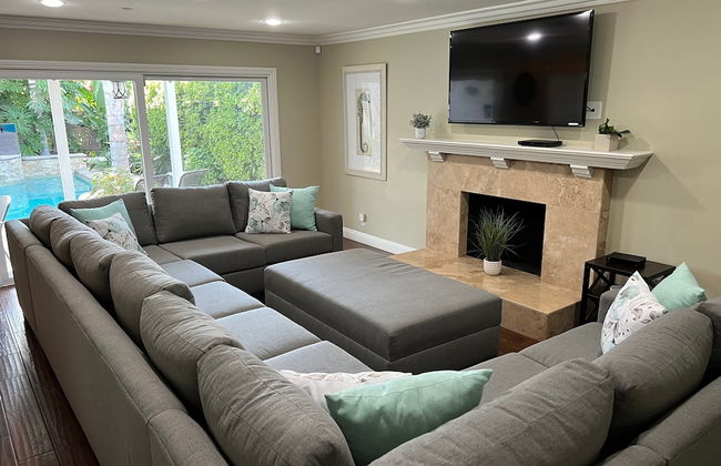 Highly Upgraded, 5 Bed, 4.5 ba, New Pool W/jacuzzi, 1/2 Mile Walk to Disney - Foto 18