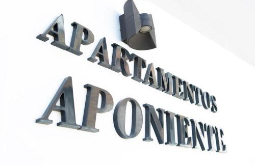 Apartamentos Aponiente - Foto 4