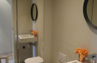 1 bedroom modern en-suite apartment Nine Elms - Foto 16