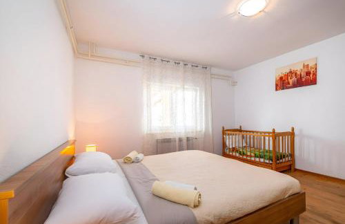 Spacious Holiday Home Joy with pool and playground, Suhovare - Foto 49