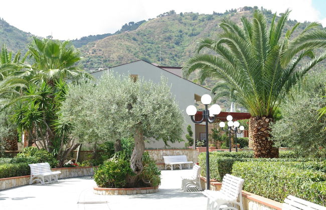 Stunning Apartment for 3 People in Residence - Photo 31