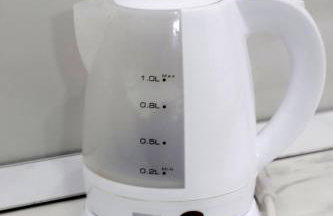 Dimora di Antonietta Room - near Train Station & Wi-Fi - Foto 19