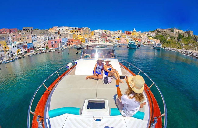 Ischia & Procida Day Trip - Foto 1