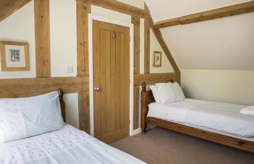 Finest Retreats - 2 Bed Llangollen Cottage - Sleeps 4 - Photo 14