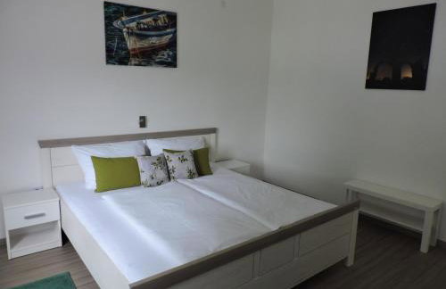 Holiday home "Olive tree", with pool - Best Host 2025 - Foto 24