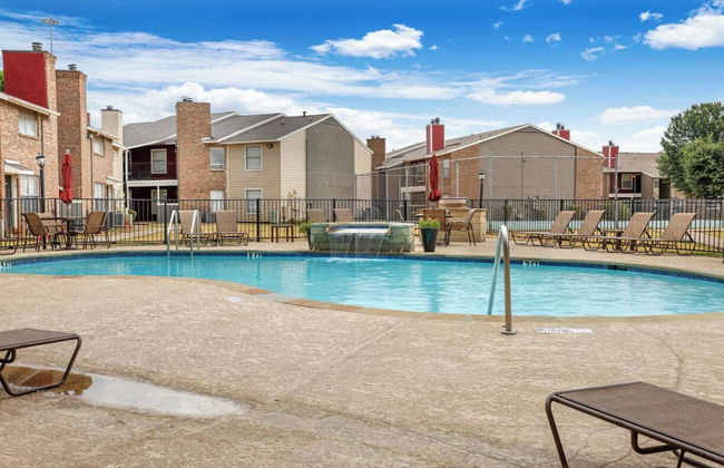 Landing Grand Prairie - Photo 39