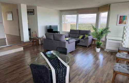 Spacious Apartment in Valencia with Sea View - 160 sqm - Foto 25