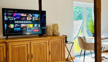 b e d & a g e d e s i g n -large- wunderschönes Zimmer mit Bad - Rechnungserstellung für Geschäftsreisende & Firmen - Foto 2