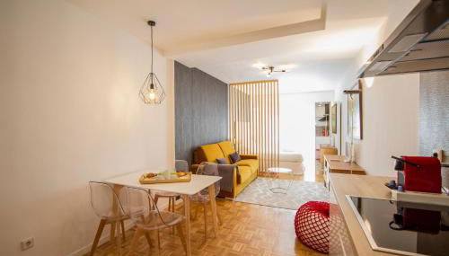 Puerta de Atocha - Acogedor estudio para 4 con piscina - Photo 3