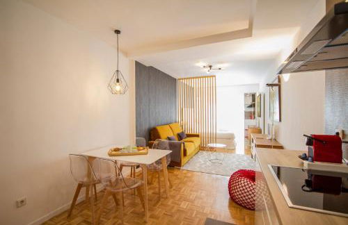 Puerta de Atocha - Acogedor estudio para 4 con piscina - Photo 3