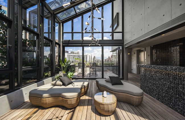 The Denizen - Photo 21