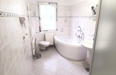 Monteur-Haus Marat Berlin Biesdorf / Marzan / Hellersdorf - Foto 7