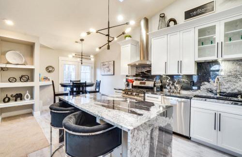 Near Red Rocks Golden Getaway with Deck! - Foto 8