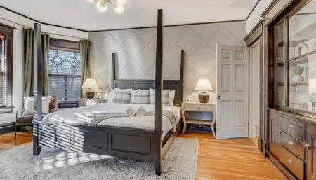 Noble Mansion 7 Bedrooms w Hot Tub Firepit & BBQ - Foto 3