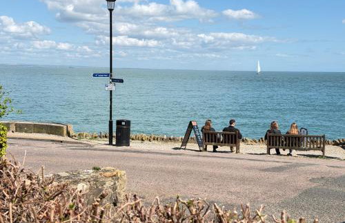 Sea views at Quay Rocks - Photo 14