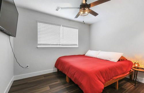 Groovy Getaway king suites, sleeps 8, dogs ok - Foto 34