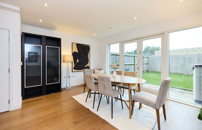 The Heathside Haven - Modern 3bdr Home With Garden - Foto 12