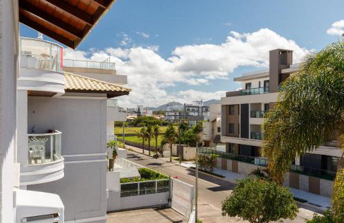 Apartamento TOP no Novo Campeche, completo, luminoso, a 50 m da praia - Foto 14