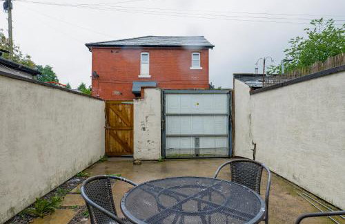 Unique 3 Bedrooms, 3 Ensuite, FREE WiFi, Private Parking - Foto 20