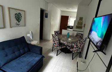 Apartamento em Condomínio Beverly Hills Praia de Vista Linda - Bertioga com Estacionamento e Piscina - Foto 1