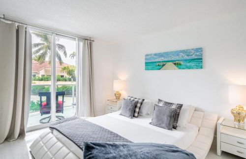 Sunny Isles Ocean Reserve Condo Apartments - Foto 56