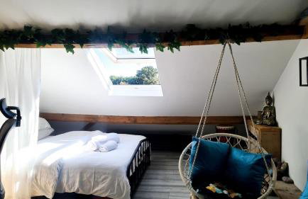 Quirky & cosy 1 or 2 bedroom house in peaceful village - Photo 46