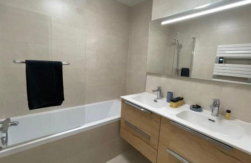 Le Bois Gentil - Grand appartement familial, proche de Genève et du Palexpo - Photo 7