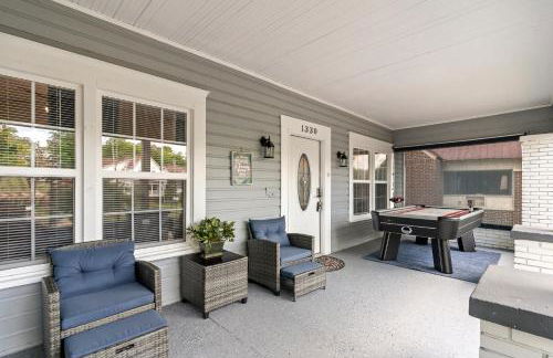 Bungalow Retreat! - Photo 16