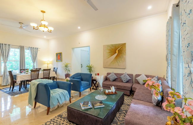 Alaya Stays 3 BHK with Pvt Pool-Daffodil - Foto 22