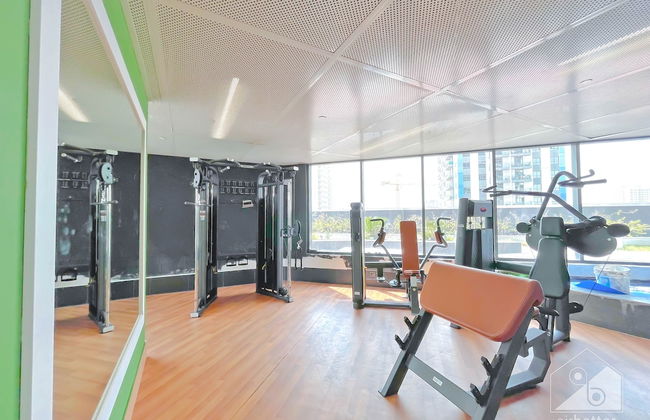 Luxury 1B With Balcony in Blue Wave Tower Dubai - Photo 21