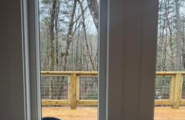 The Onyx - Walk to Falls, Hot Tub, Resort Access, Luxe Approved - Foto 25