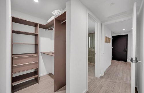 High Floor Unit Heart Of Miami with pool and gym - Foto 18