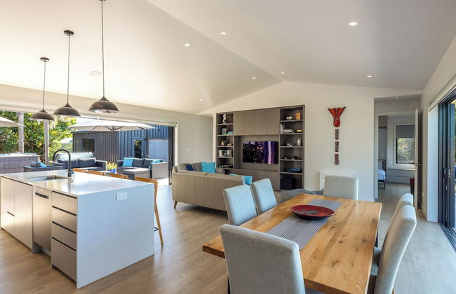 The Golden Pohutukawa Beach House - Foto 6