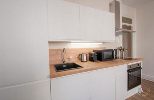 Le Bourg - 38m2 rénové - rue de Bourgogne - Foto 6