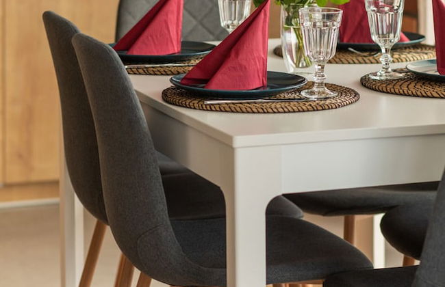 Coast Apartment With Balcony by Renters - Photo 48