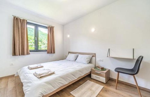 4 Bedroom Nice Home In Ivancici - Foto 25