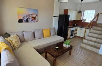 Irene's Maisonette at Rafaella Resort - Foto 11