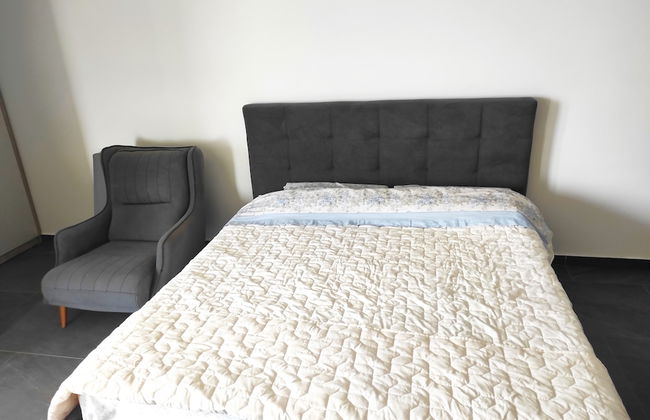 Seafront Apartment in Durres - Photo 2