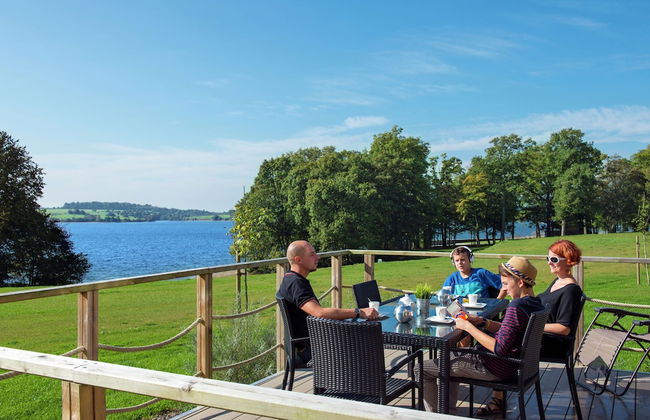 Comfortable Villa With Stove, Located in a Lake Area - Foto 9