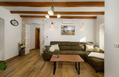 Villa The Mulberry Stonehouse by Istrialux - Photo 17