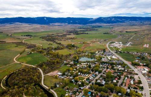 Cozy Cabin Perfect for a Romantic Escape with BBQ in Dayton, Wyoming - Foto 46