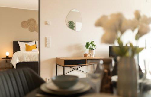 DWELLSTAY - Modernes Apartment I 55qm I 2 Zimmer I Küche I Bad I Terrasse I TV I WLAN - Foto 15