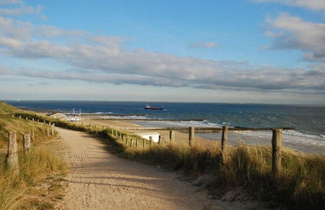 Studio in Zoutelande Near Stunning Beaches - Photo 34