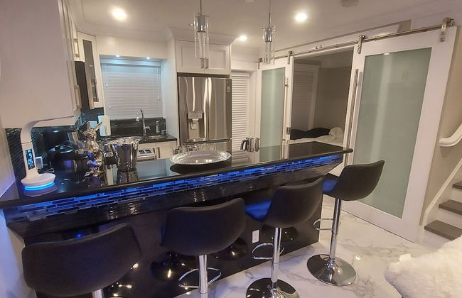 Sunset Mews Luxurious 3 Bed Townhouse - Photo 11