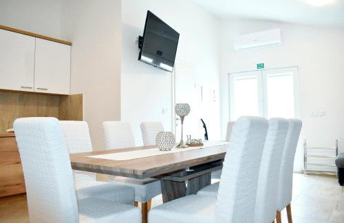 Apartmani Lovrenčić - Foto 66