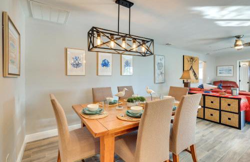 Waterfront Home w/ Boat Dock & Bar in N Fort Myers - Foto 8