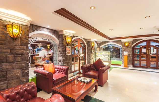 Tara Court Hotel - Photo 6