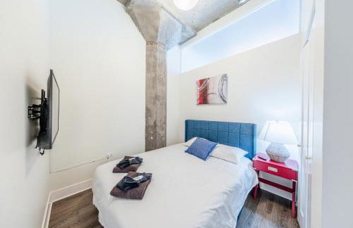 Modern and Bright 2BR on Michigan Ave with Optional Parking and Gym Access Near Soldier Field & Grant Park - Foto 9