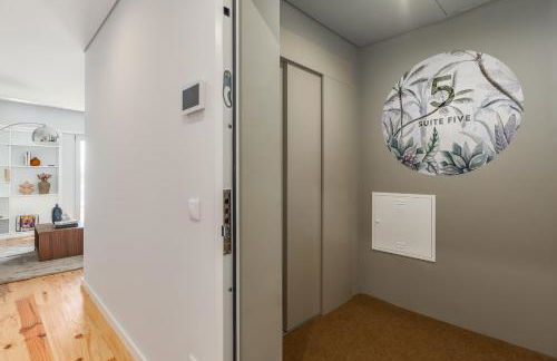 Urban Oasis Six Suites Apts Porto - Foto 27