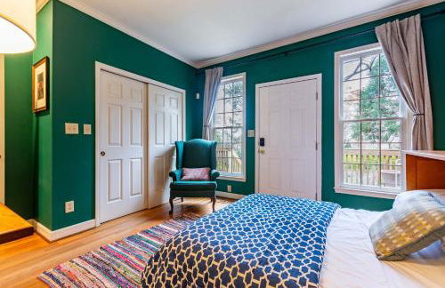 Cozy Home with BBQ Near Arts & Dining Hotspots - Foto 21